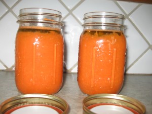 2-fermented-veggies-mason-jars